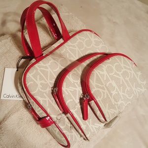 Calvin Klein make-up bag Trio